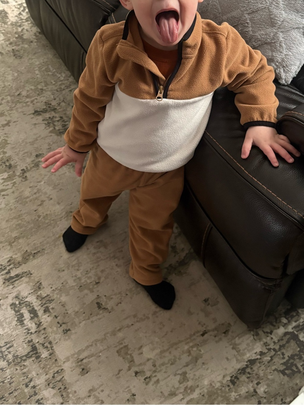 The Children's Place Camel and Cream Two-Piece Fleece Set Size 2T